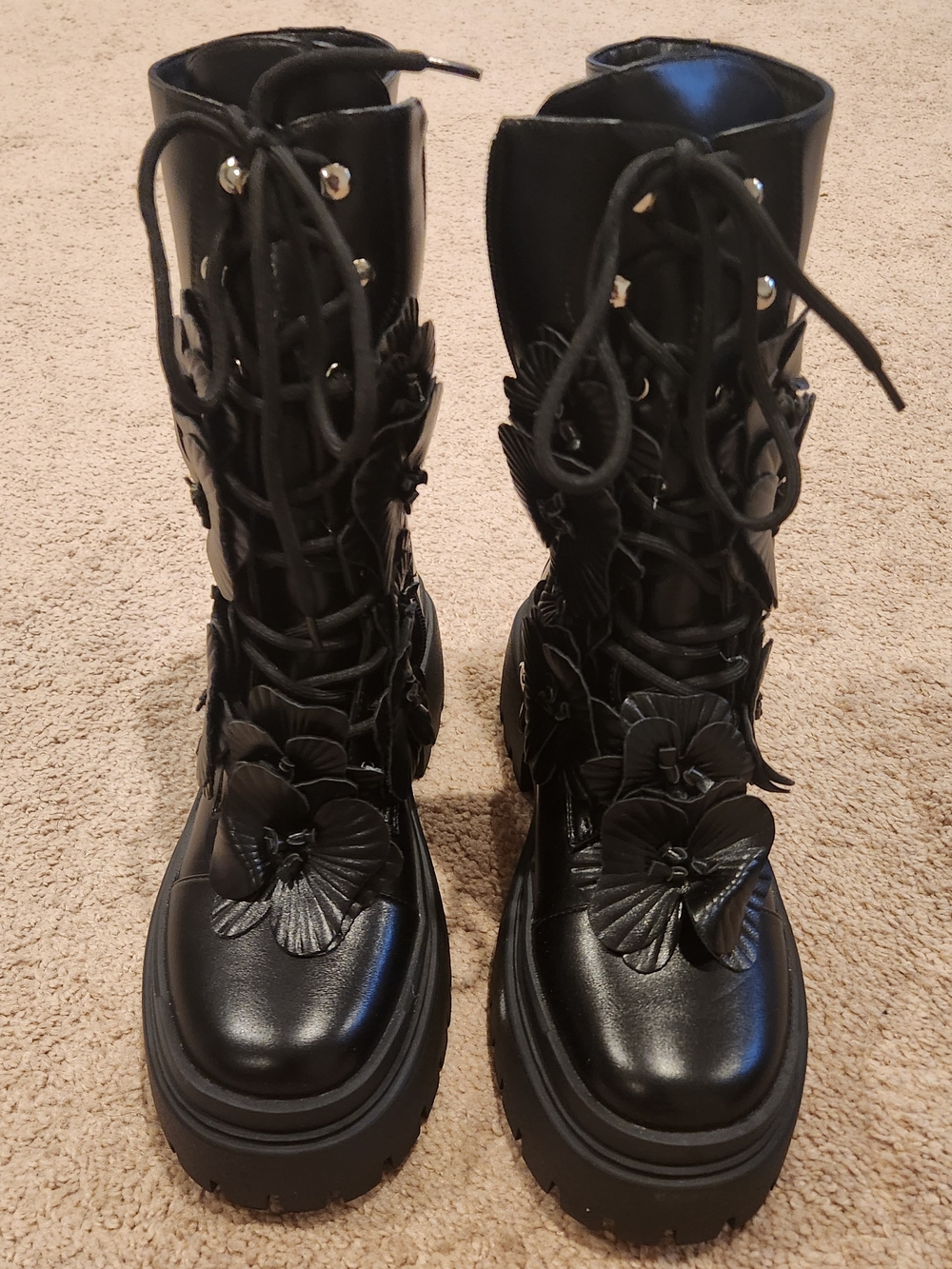 Black Floral Appliqué Lace-Up Platform Boots